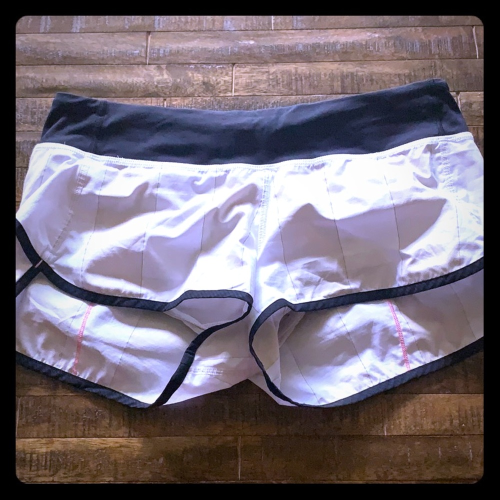 Lululemon shorts size 8